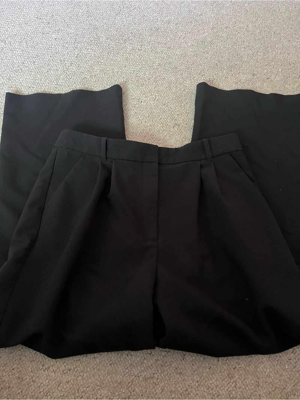 Abercrombie & Fitch Black Women’s Trousers - Picture 2 of 4